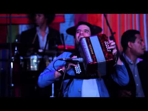 Titulo De Amor, El Gran Martín Elías & Juancho De La Espriella - Video En Vivo