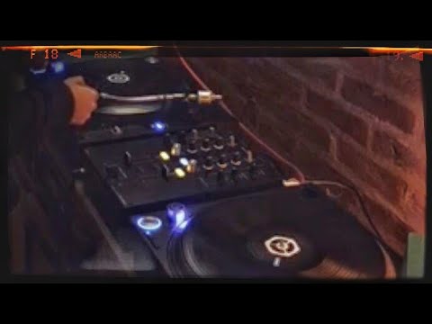 Tomas Carballo - Minimal House Vinyl (DVS) Instagram Livestream 25/4/20