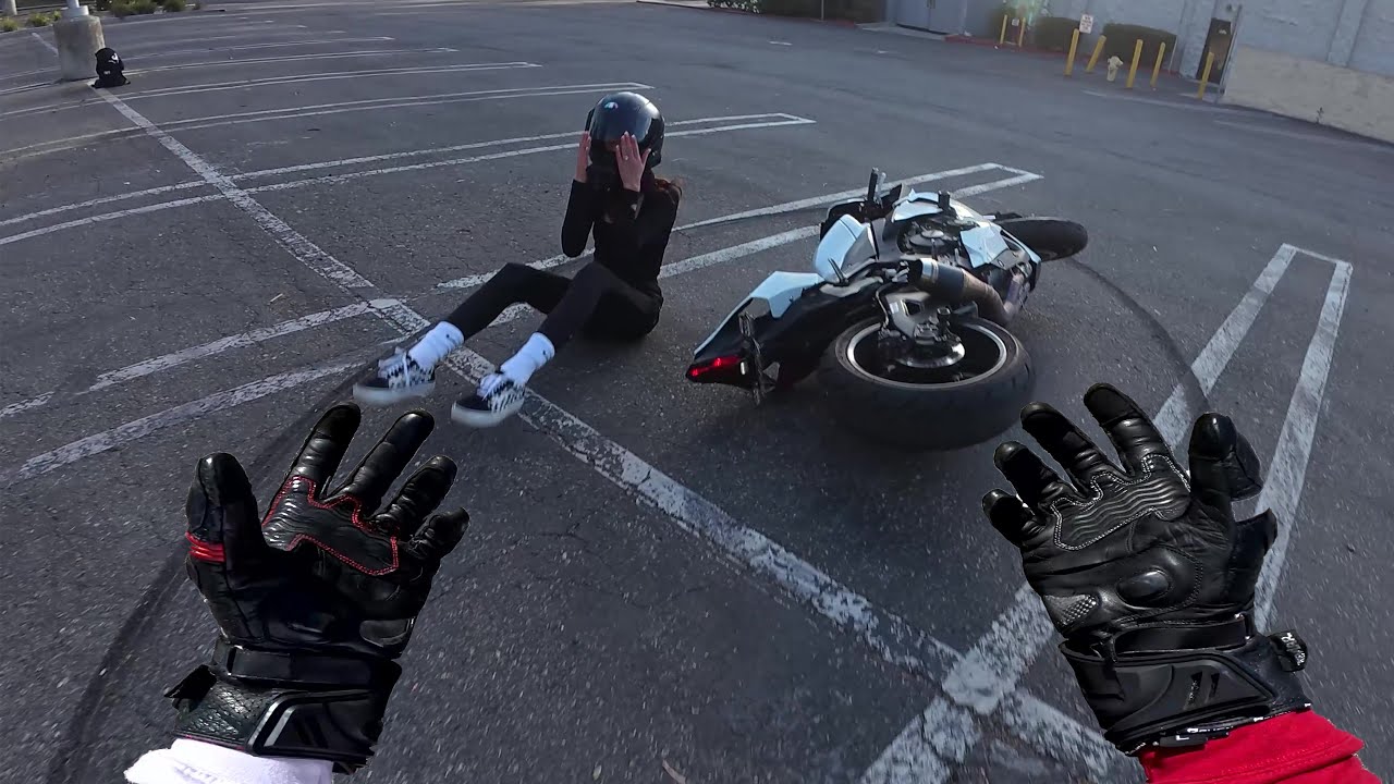 She Crashed My Yamaha R1...