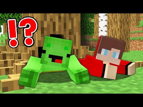 Who DRAGGED JJ and Mikey Into SCARY TREE in Minecraft? - Maizen Challenge (Maizen Mizen Mazien)