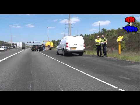 Auto over de kop A50 Schaarsbergen