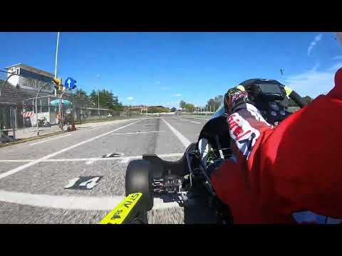 CHASING A KZ R2 WITH A KZ10C Onboard in Circuito di Pomposa