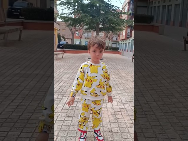 Vídeo relacionado con Pokemon Ropa Interior para Niñas Paquete de 5 Pikachu Multicolor 9-10 años