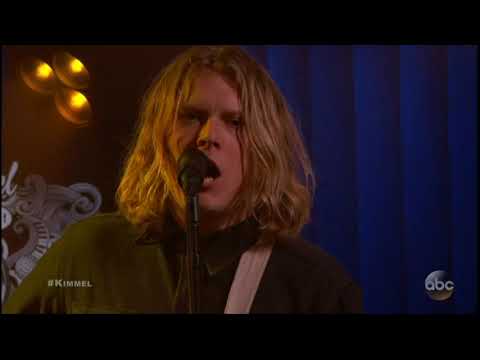 TV Live: Ty Segall - "Everyone's a Winner" (Kimmel 2017)