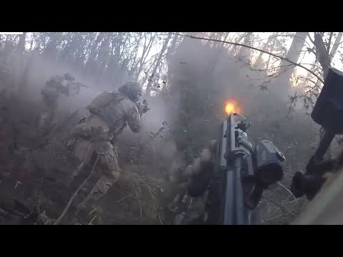 🔴 Ukraine War - Ukrainian Scouts Storm Russian Trenches On The Eastern Front • Helmet Cam Combat