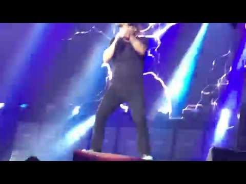 AC/DC - Thunderstruck - Ford Field 9-8-15