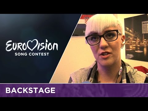 Nina Kraljić (Croatia) created waves in her hair