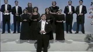 Hale & Pace - Pavarotti Choir sings Status Quo