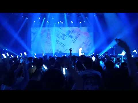 Who Ya Extended Q-Vism Live In Malaysia Short Ver. @SACRAMUSIC_Official