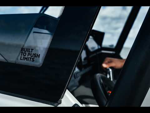 2027 Wellcraft 28 T-Top Video