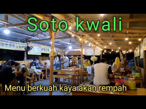 Warung soto ini peminat nya Luar biasa 👍 buka belum 1 tahun tapi pengunjung tak pernah sepi.