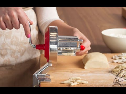 download lagu mp3 mp4 Macchina Per Gnocchi, download lagu Macchina Per Gnocchi gratis, unduh video klip Macchina Per Gnocchi