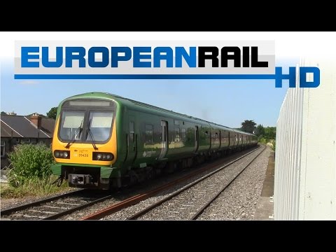 Iarnród Éireann Irish Rail Commuter 29000 DMU 29011 + 29028 departs Drumcondra Station