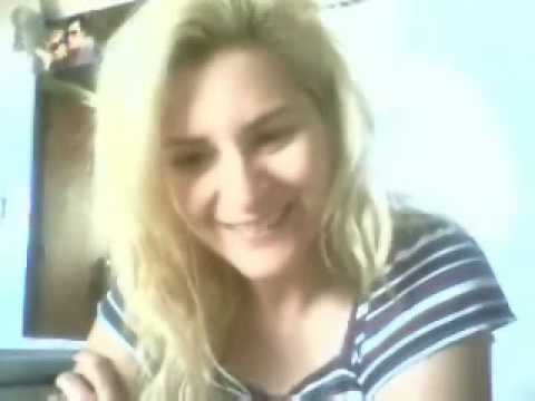 Evelyne Filipe na Íris FM (Festival RTP da Canção 2010) Part.1