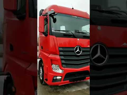 2017 Тягач 4x2 Mercedes-Benz Actros 1848 LS