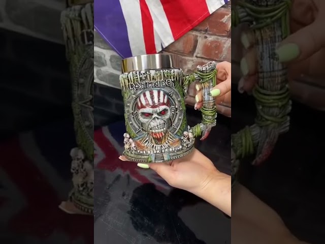 Vídeo relacionado con Nemesis Now Iron Maiden Eddie Trooper - Cartera con Licencia Oficial (Poliuretano, 11 cm), Color Negro