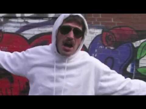 Ben Herzog als OnkelBenz mit "3 Stoppeln"