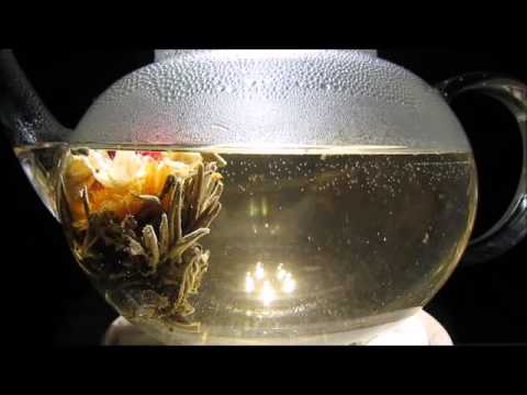 Jak zaparzyć herbatę kwitnącą Jesienny Kochanek?