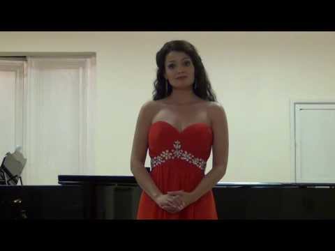 Mozart. Aria der Königin der Nacht "O, zittre nicht, mein lieber Sohn" aus 1. Akt "Die Zauberflöte"