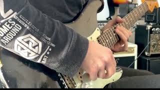 Video thumbnail for Philip Sayce Peace Machine jam Seymour Duncan Mother pickups by Vivien Verdier