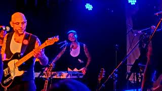 The Parlotones: announcing Antidote (live at Club Zentral, Stuttgart)