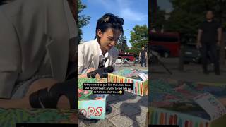 the way he took all the boxes so no one feels left out has my whole heart 🥹 #hyunjin #straykids