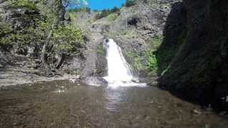 preview picture of video 'Dog Creek Falls, video 3, HD'