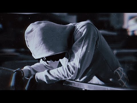 Snukkie - Sunlight (Official Music Video)