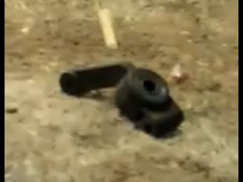 Traxxas 2WD: How to Replace Axle Carriers