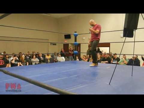 Sheik Akbar Shabaz 'unveils' his new t-shirt!