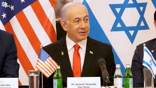 ראש הממשלה נתניהו בפגישתו בפלורידה עם ראשי קהילת האוונגליסטים (עדכוני משרד ראש הממשלה) - התמונה מוצגת ישירות מתוך אתר האינטרנט יוטיוב. זכויות היוצרים בתמונה שייכות ליוצרה. קישור קרדיט למקור התוכן נמצא בתוך דף הסרטון