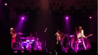 Dover en Madrid: Let me out