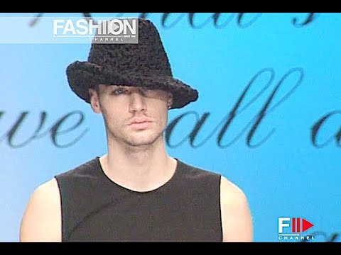 MOSCHINO Fall 2000/2001 Menswear - Fashion Channel