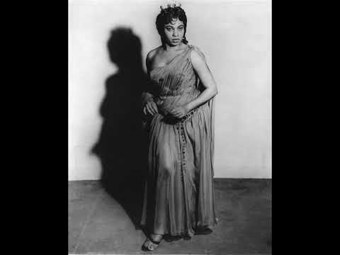 Leontyne Price, La Mamma Morta, live with orchestra