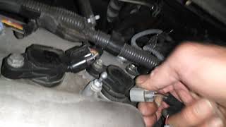 👌 How to identify a Bad Coil pack without scan tool 2009-2013 Toyota Corolla S, On side of Road.