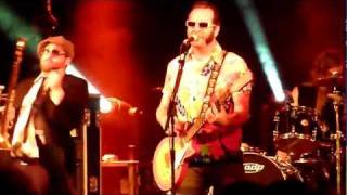 Somebody Hates Me &amp; Where Have You Been? [HD], by Reel Big Fish (@ Slam Dunk, 2011)