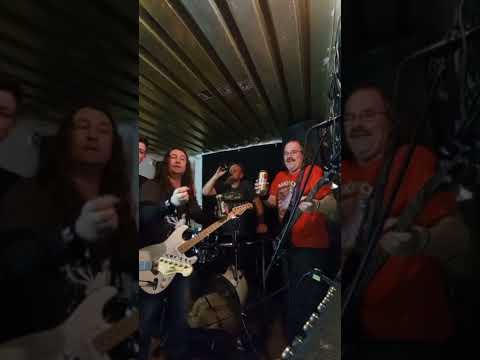 Revival Alkehol(Hořovice)Pozvánka na 1.4.2022 do Hostivic.