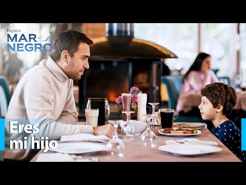 Tahir intenta responder a las preguntas de Yiğit - Mar Negro Capítulo 114 | Fugitiva