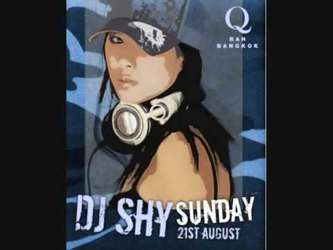 DJ Shy ft. Michael Jackson and Youngbloodz - Give Into Me