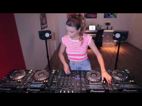 Juicy M & 4 CDJs   NEW 2014