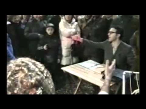 La riunione di condominio.mp4