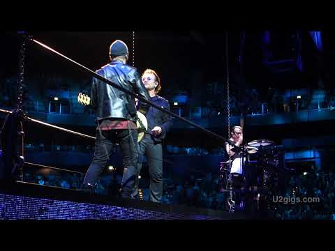 U2 Hamburg Who's Gonna Ride Your Wild Horses 2018-10-04 - U2gigs.com
