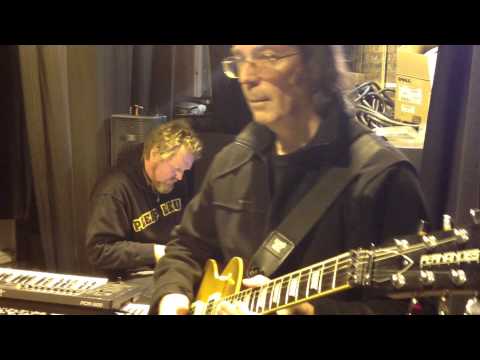 Steve Hackett and Francis Dunnery at CKDCF Charity Concert 2012