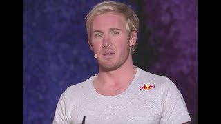 Confronting big waves | Andrew Cotton