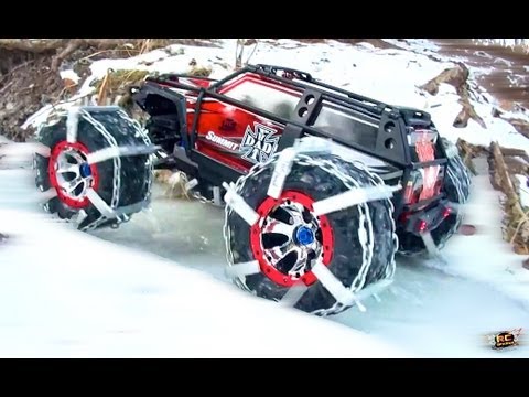 RC ADVENTURES - TRAXXAS SUMMiT 4x4 TRUCK in Custom iCE & SNOW CHAiNS