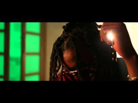 AYNELL KAUFMAN  FT SCORY KOVICH "MARI"