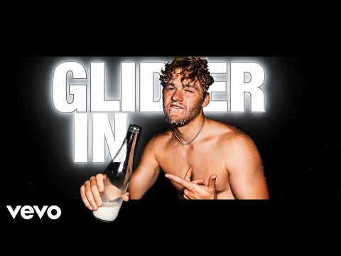 ChristianBoys60 - GLIDER IN (Officiell Musikvideo)