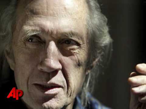 'Kung Fu' Star David Carradine Dies