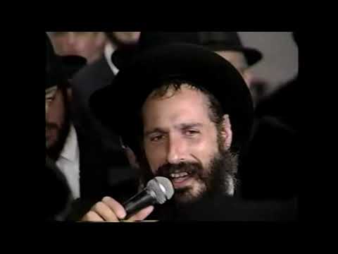 Stunning Mordechai Ben David Rendition Sholom Aleichem in 1990 (At wedding)