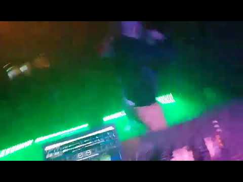 Damzz95 & Utrip - Vin Diesel / Nad mano ( LIVE KONCERT 9.2. DVORANA GUSTAF, MARIBOR)